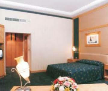 Best Western Elite Juffair Hotel Manama Exterior photo